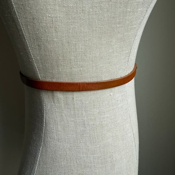 Vintage Brown Leather Belt – Minimal Oval Brass Buckle 70s 80s - Picture 3 of 8